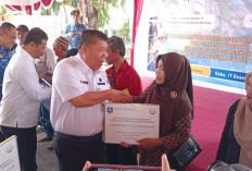 ​Dukung Kesejahteraan Nelayan, Pemprov Babel Salurkan Hibah Sarana Perikanan dari APBD dan APBN