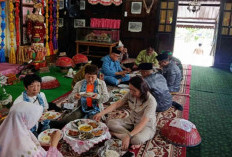 Belitung Tampilkan Kearifan Lokal, Evaluator UNESCO Disambut Tradisi Makan Bedulang