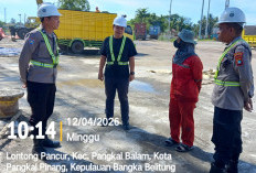 Jaga Keamanan Pelabuhan, Polsekwas Pangkalbalam Gelar Patroli KRYD dan Cek Administrasi Pelayaran