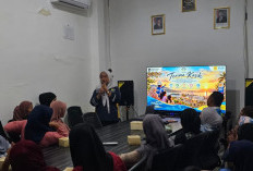 Semangat Hari Kesaktian Pancasila, PLN UPK Maluku Bangun Kepedulian Warga Kairatu terhadap Keselamatan Listrik
