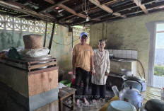 Di Usia Senja, Dapur Ambruk Maryati Direnovasi PT Timah