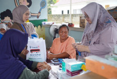 Warga Desa Bukit Layang Serbu Mobil Sehat PT Timah Tbk, Berobat Lebih Dekat dan Gratis 