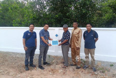 PT Timah Tbk Dukung Pembangunan Pagar TPU, Tingkatkan Sarana Prasarana Warga Desa Gemuruh   