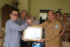 Kanwil Kemenkum Babel Laksanakan Koordinasi Propemperda dan Penyerahan Piagam IRH kepada Pemkab Bangka Barat