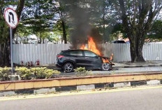 Mobil HR-V Milik Dokter Jakarta Terbakar di Tengah Kota Pangkalpinang, Begini Kronologisnya