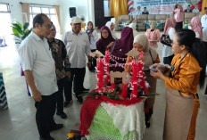 Peringati HUT RI ke-81, Para Guru Se-Kabupaten Bangka Berkompetisi Masak Nasi Goreng, Pempek & Rias Kue Lokal 