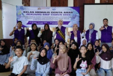 Puluhan Pelajar SMP Ikuti Kelas Menulis Cerita Anak di Pendopo Rumah Dinas Bupati Bangka Tengah