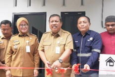 Pemkot Pangkalpinang Serahkan Rumah Layak Huni Bantuan Perusahaan Tambang