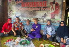 Kearifan Lokal Memukau di Festival Sungai Upang