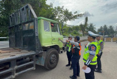 OKM 2026 : Ditlantas Polda Babel Gelar Ramp Check Kendaraan Di Pelabuhan Pangkalbalam