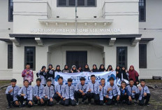 Kenali Sejarah Pertimahan, Siswa SMP Islam SMART Antusias Kunjungi MTI Mentok