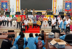 BEM KM UBB Geruduk DPRD Babel, Kritik Pemerintah Soal Pemangkasan Anggaran Pendidikan demi MBG
