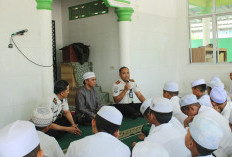 Kalapas Narkotika Pangkalpinang Berikan Motivasi kepada Santri Ponpes Nurul Hikmah Al Azhar