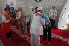 Lepas 291 Jemaah Haji Pangkalpinang, Wako Udin Ingatkan Jemaah Fokus Ibadah di Era Digital