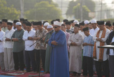 Kekeringan Belum Reda, Ratusan Pegawai Pemprov Babel Ikuti Salat Istisqa’