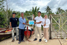 PT Timah Tbk Berikan Bantuan Alat Tangkap Ikan untuk Memperkuat Produktivitas Nelayan Tradisional di Kundur