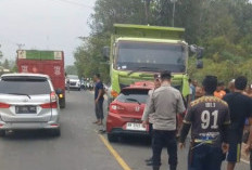 Breaking News! Honda Brio dan Truk Hino Adu Kambing di Jalan Jelutung Bangka Tengah