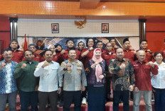 Pengurus  PWI Basel Dilantik, Ini Pesan Debby 