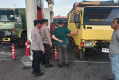Polsekwas Pelabuhan Pangkalbalam Kawal Antrean BBM di SPBU Pasir Garam, Tak Temukan Penyalahgunaan
