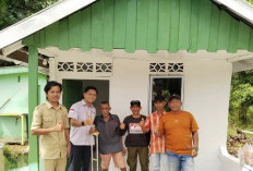 Hidup Sebatang Kara, Rumah Usman Kini Layak Huni Berkat Bantuan PT Timah Tbk