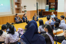 Peringati Hari Kartini, Siswa SMP YPK Air Kenanga Belajar Energi di PLTU Air Anyir