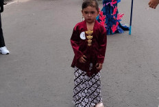 Menjadi Peserta Termuda Nabila Khoirunnisa Tampil Anggun di Junior Fashion Basel Carnival 