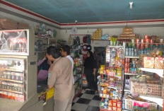 Satpol PP Bangka Sisir Toko Kelontong di Sungailiat, Sosialisasi Larangan Rokok Ilegal