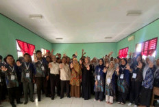 Dosen Unmuh Babel Gelar Pengabdian Masyarakat Terintegrasi KKN di SMP Negeri 1 Simpang Rimba