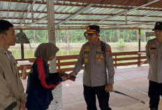 Tinjau Lokasi Terdampak Cuaca Buruk, Kapolresta Pangkalpinang Salurkan Bantuan Langsung