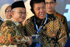 Gubernur Babel Hidayat Arsani Raih Penghargaan Terbaik 1 Validitas Data Pendidikan Nasional