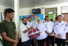 Bantuan Kemensos Sampai ke Warga Terdampak Banjir Rob di Kelurahan Pasir Putih